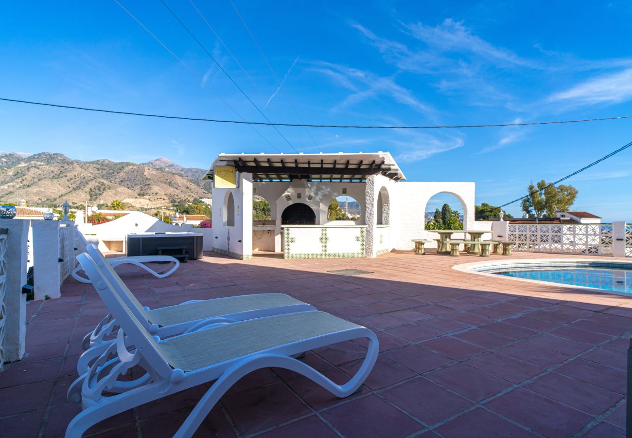 Villa à Nerja - Villa Mauri Private Pool by Casasol